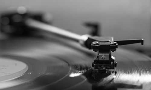 British firm launches world’s first bioplastic vinyl record in the UK