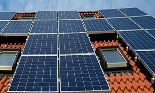 MNRE suggests mandatory recycling of glass panels for solar developers