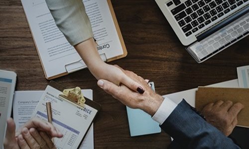 UK government plans to power homes using offshore wind by 2030